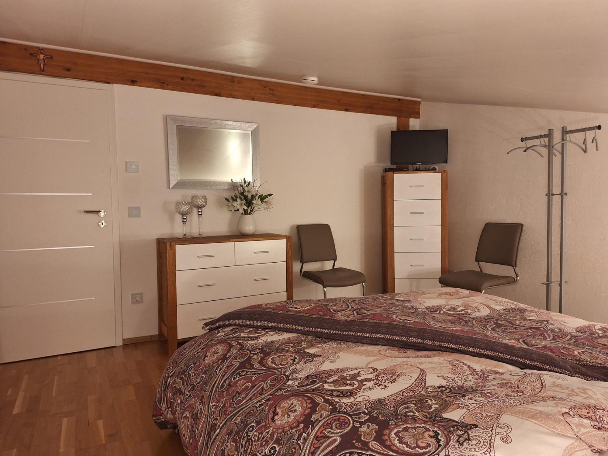Modern Und Gemuetlich Apartment Linden  Luaran gambar